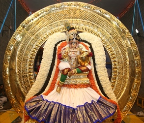 Utsavams